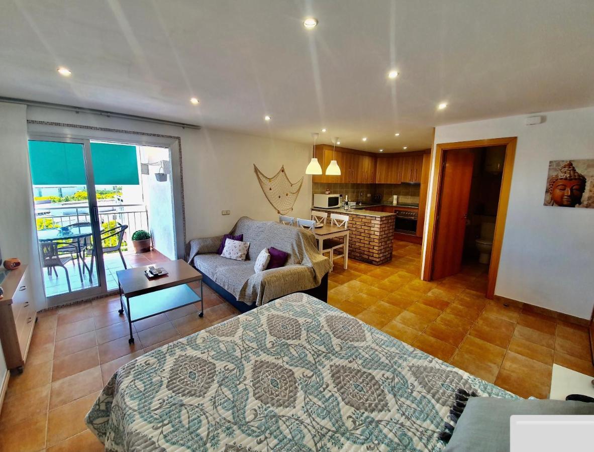 Apartamento Acogedor Cerca De Port Aventura سالو المظهر الخارجي الصورة